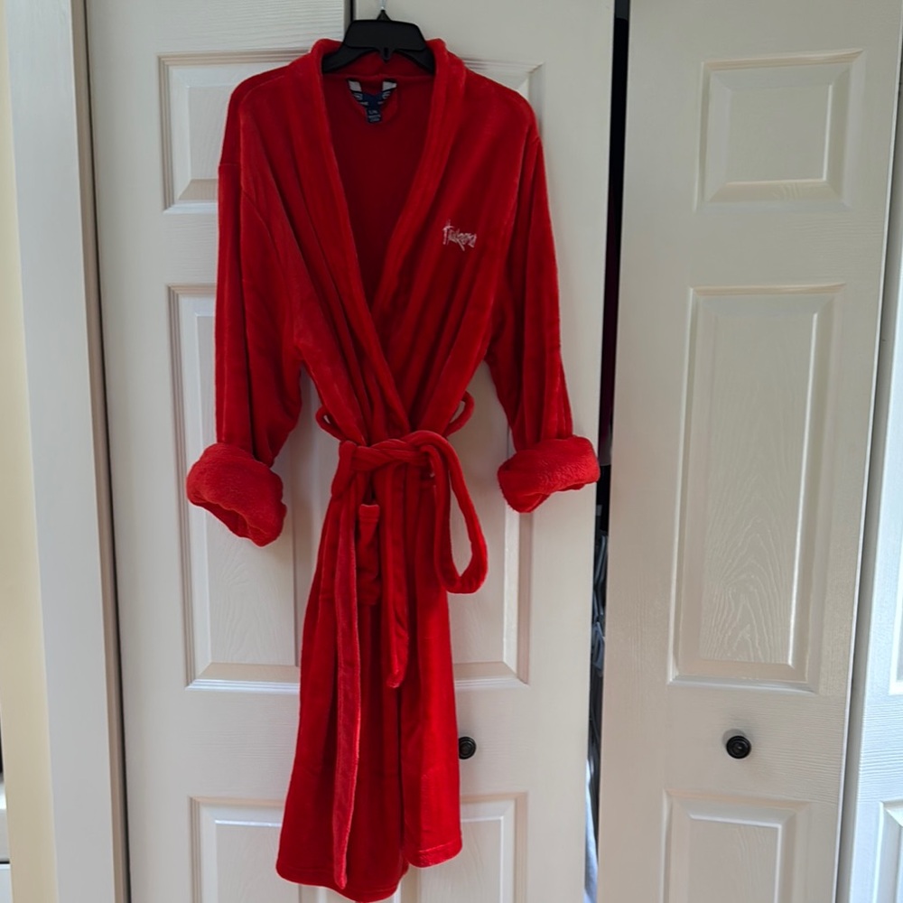 Nebraska Corn Huskers Red Plush Robe